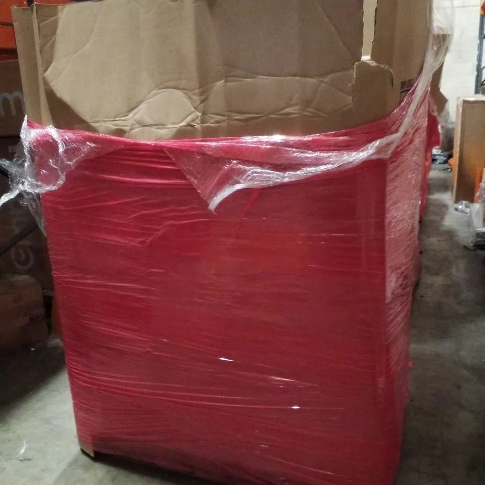PALLET CONTAINING ASSORTED PRODUCTS INCLUDING TODDLER TOWER, RETRACTABLE SAFETY GATE, ALUMINIUM 3 STEP LADDER WITH HANDLE & PULL UP BAR