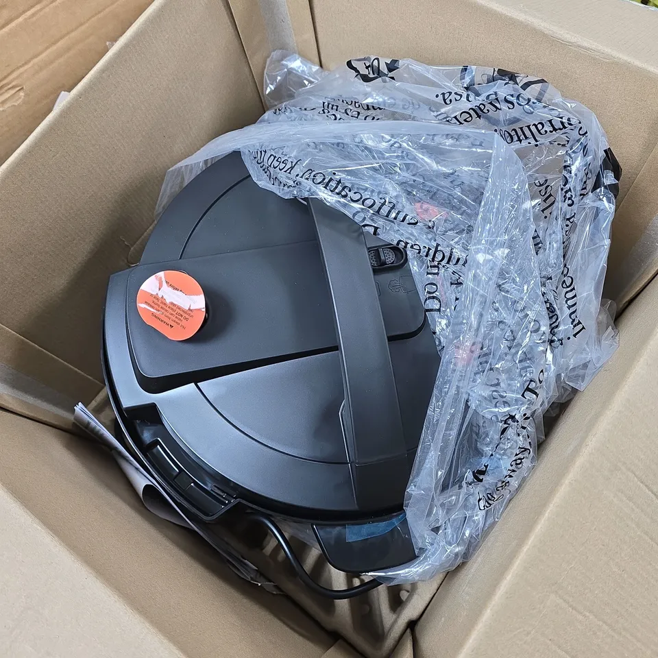 INSTANT POT MULTICOOKER XL