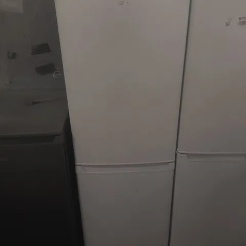 LOGIK L50BW23 60/40 FRIDGE FREEZER - WHITE
