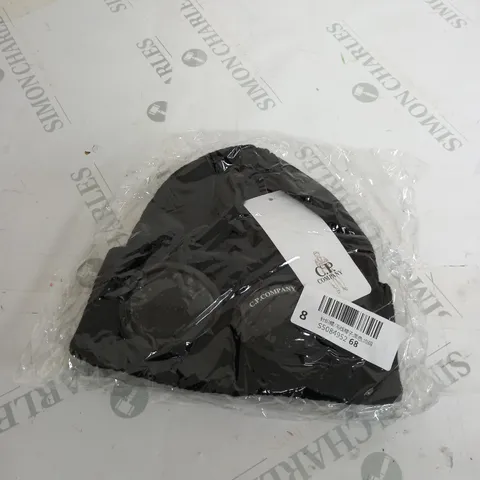 BLACK CP COMPANY BEANIE