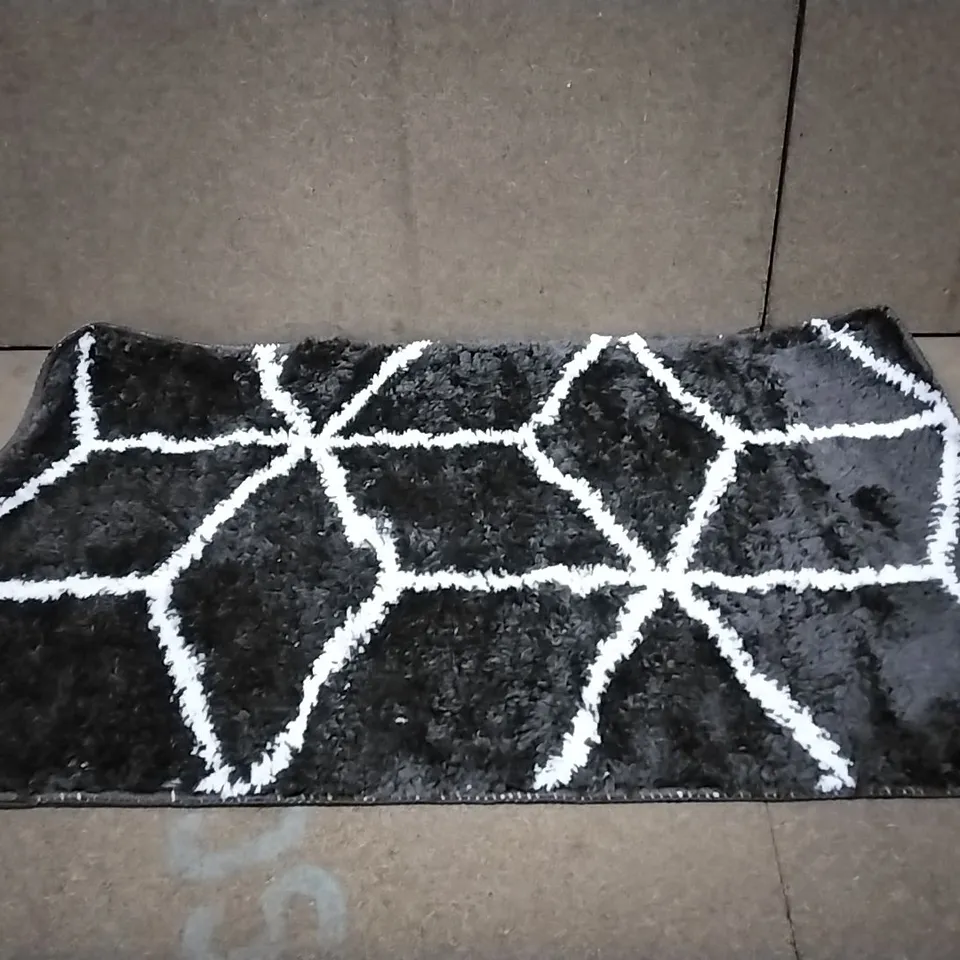 BRAND NEW PACO HOME GREY BATH MAT SIZE 50X80CM 