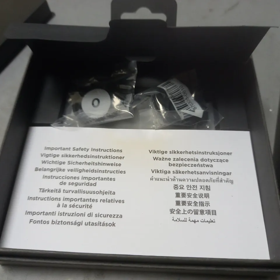 BOSE QUIETCOMFORT EARBUDS WITH CHARGE CASE