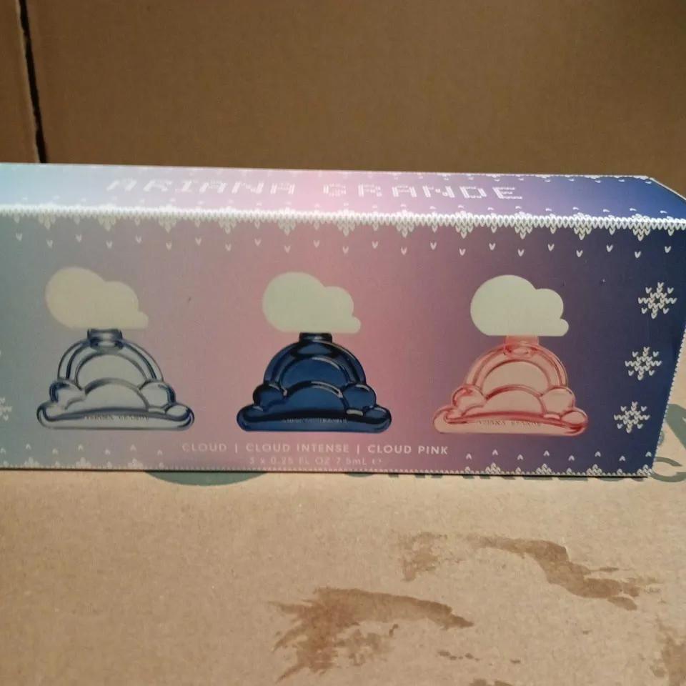 ARIANA GRANDE CLOUD MINI FRAGRANCE TRIO – CLOUD, CLOUD INTENSE & CLOUD PINK (3 X 5ML)