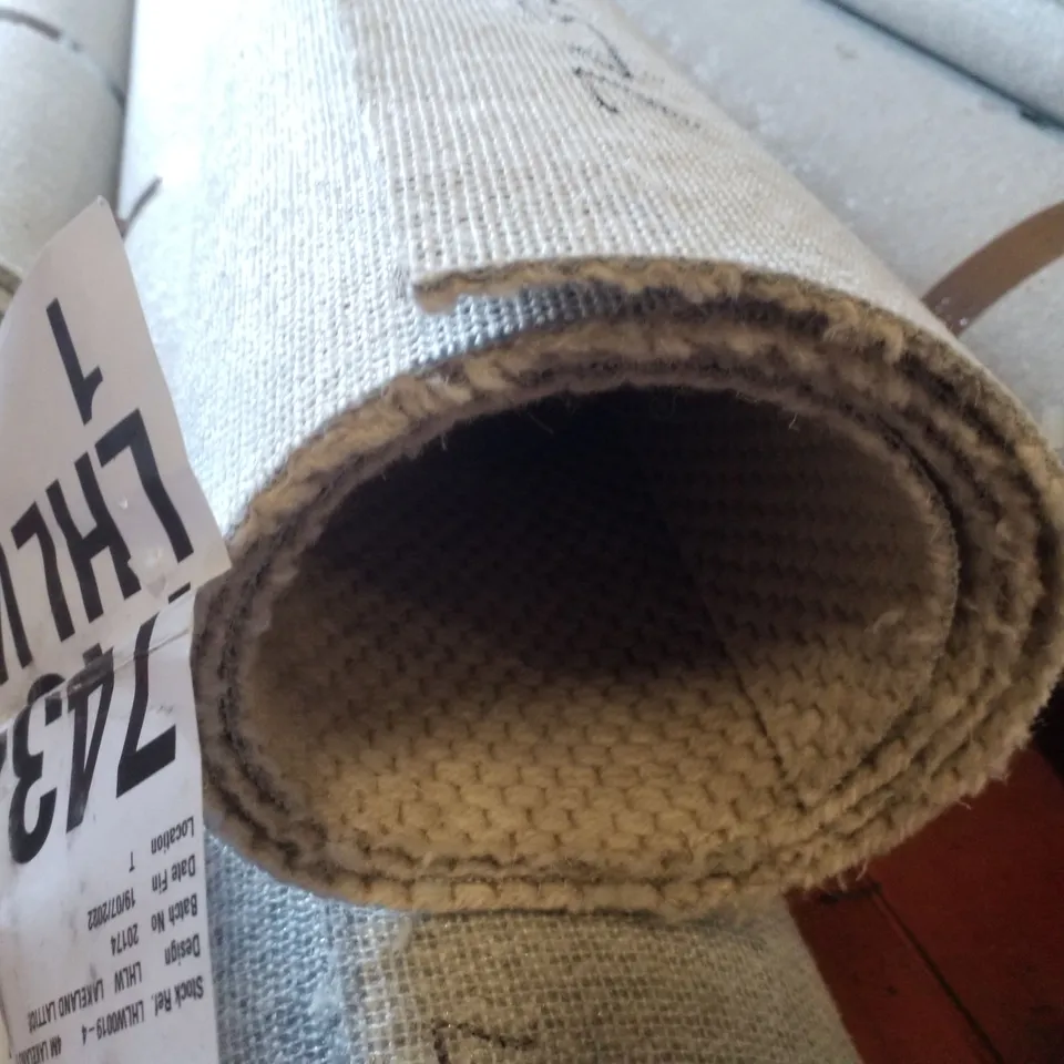 ROLL OF QUALITY 4M LAKELAND BUTTERMERE LATTICE CARPET - 4×1.59M