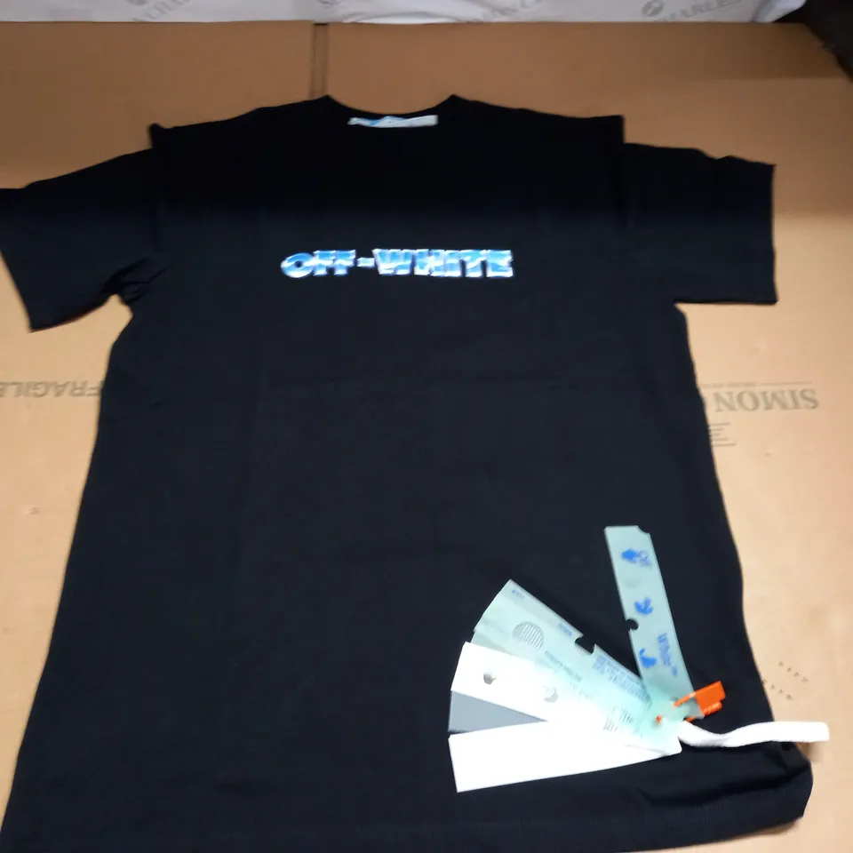 OFF WHITE BLACK T-SHIRT - SIZE UNSPECIFED