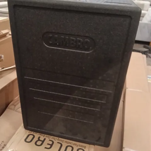 CAMBRO POLYSTYRENE BOXED BLACK