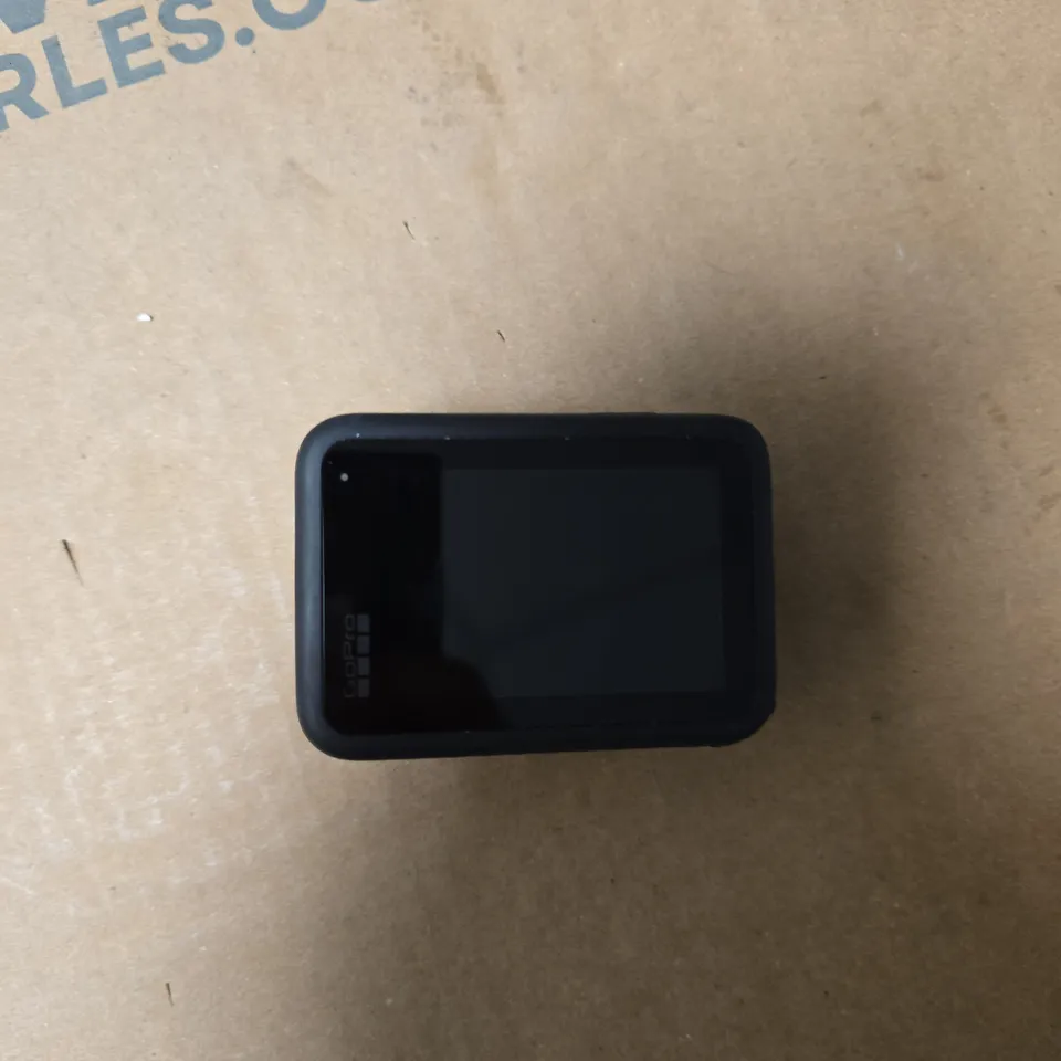GOPRO ACTION CAMERA WITH CASE AND ACCESSORIES