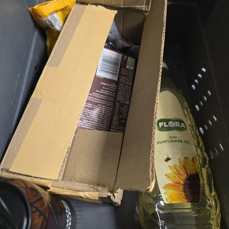 APPROXIMATELY 11 ASSORTED FOOD & DRINK ITEMS TO INCLUDE - EXTRA VIRGIN OLIVE OIL , FLORA SUNFLOWER OIL , MONSTER ETC