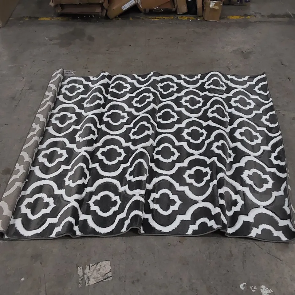 MODERN TRENDZ RUG - GREY // SIZE: 160 X 220cm