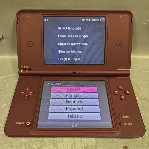 NINTENDO DS XL