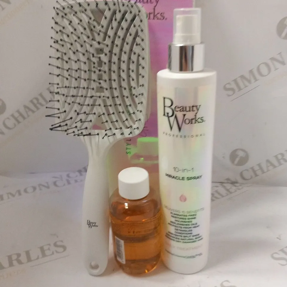 BOXED BEAUTY WORKS STYLING HEROES GIFT SET