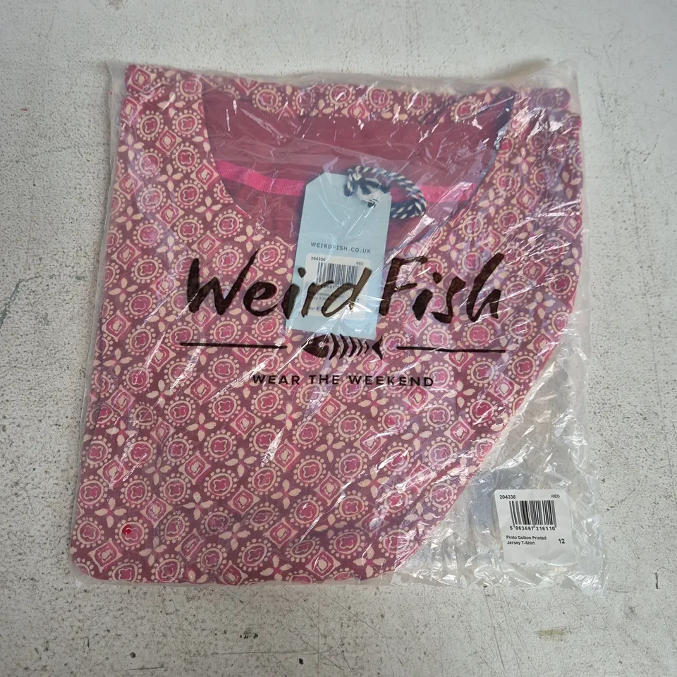 BAGGED WEIRD FISH PINTO COTTON PRINTED JERSEY T-SHIRT – UK 12