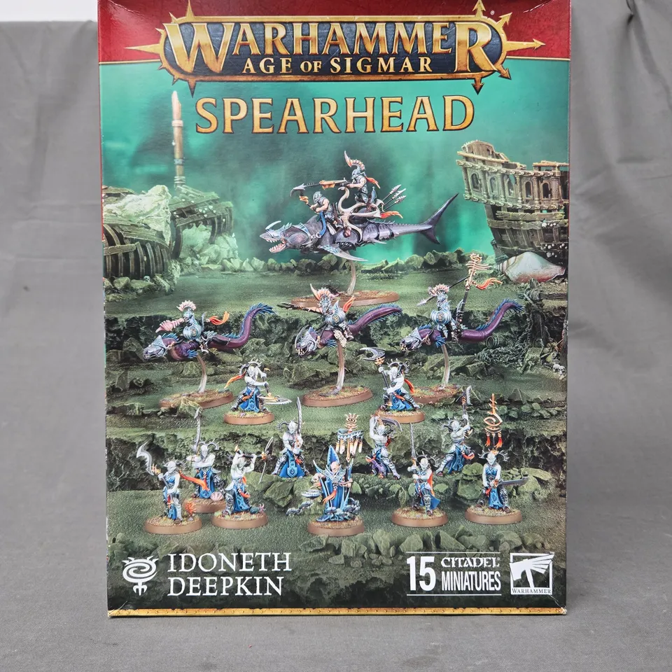 BOXED WARHAMMER AGE OF SIGMAR SPEARHEAD SET OF 15 MINIATURES