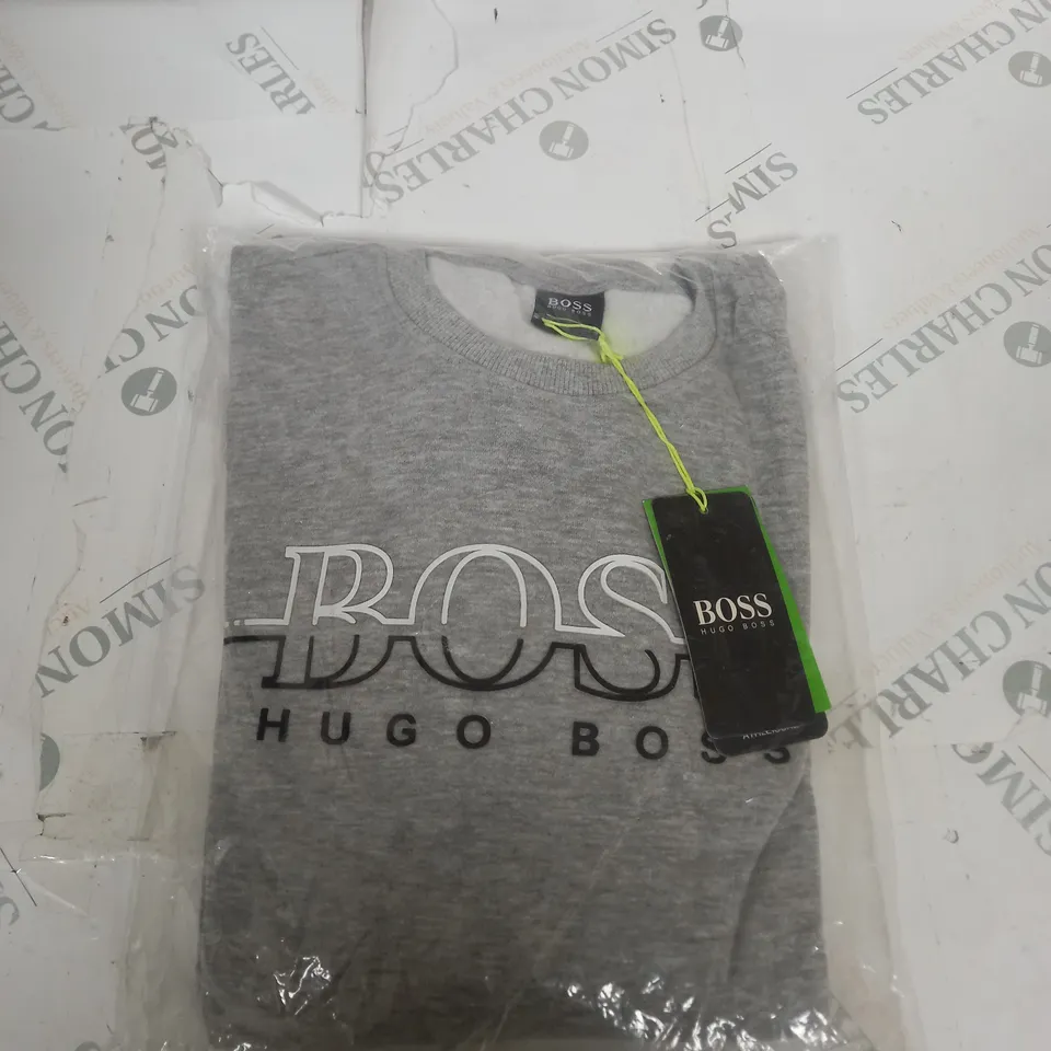 BAGGED HUGO BOSS GRAPHIC SWEATSHIRT SIZE M