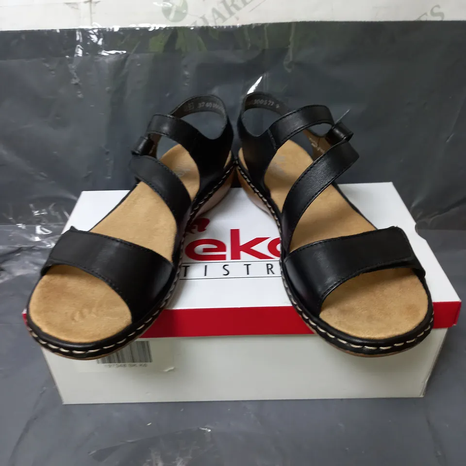 RIEKER ANTI-STRESS SANDALS BLACK SIZE 6
