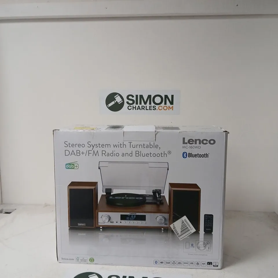 LENCO MC-160WD STEREO SYSTEM WITH TURNTABLE, DAB+/FM RADIO AND BLUETOOTH