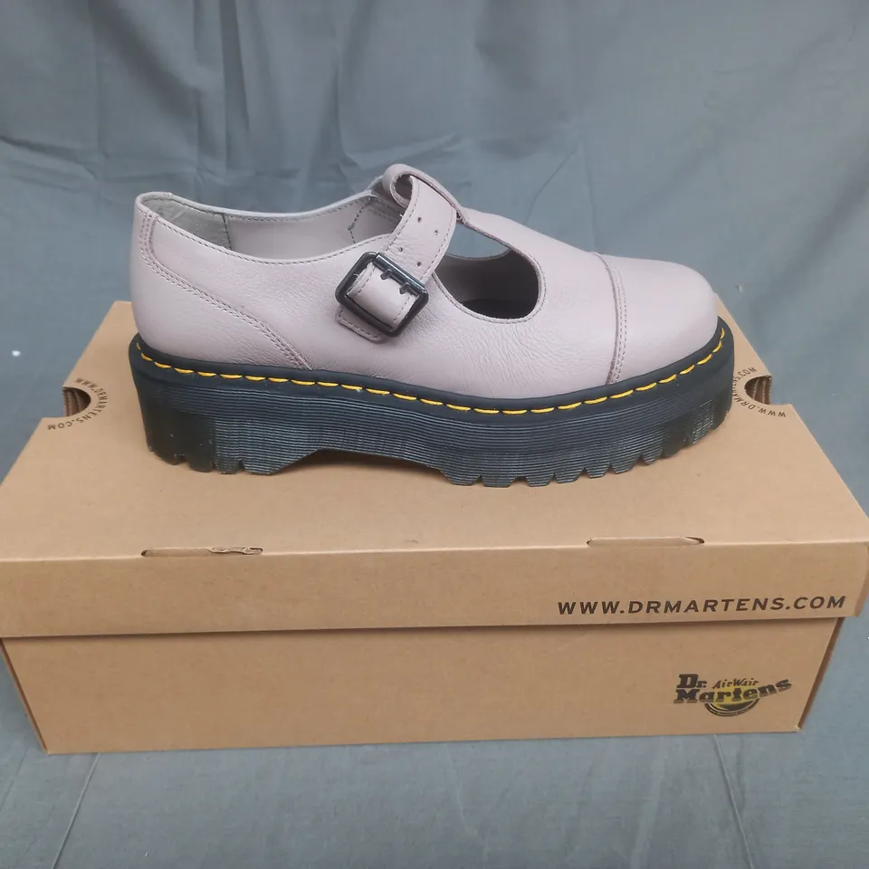 BOXED PAIR OF DR. MARTENS PLATFORM SHOES IN PALE PINK UK SIZE 8