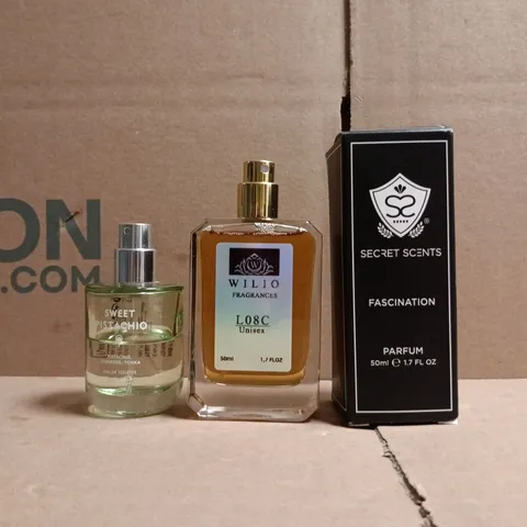 APPROXIMATELY 20 ASSORTED COSMETIC ITEMS TO INCLUDE SECRET SCENTS, WILIO, ETC - COLLECTION ONLY