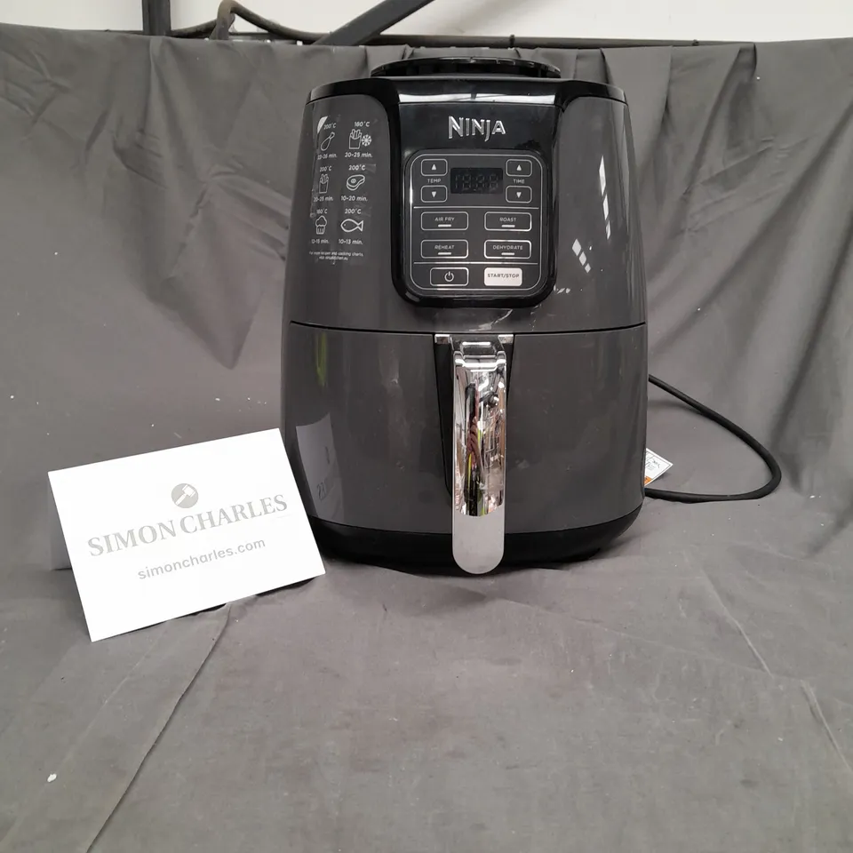 NINJA FOODI AIR FRYER