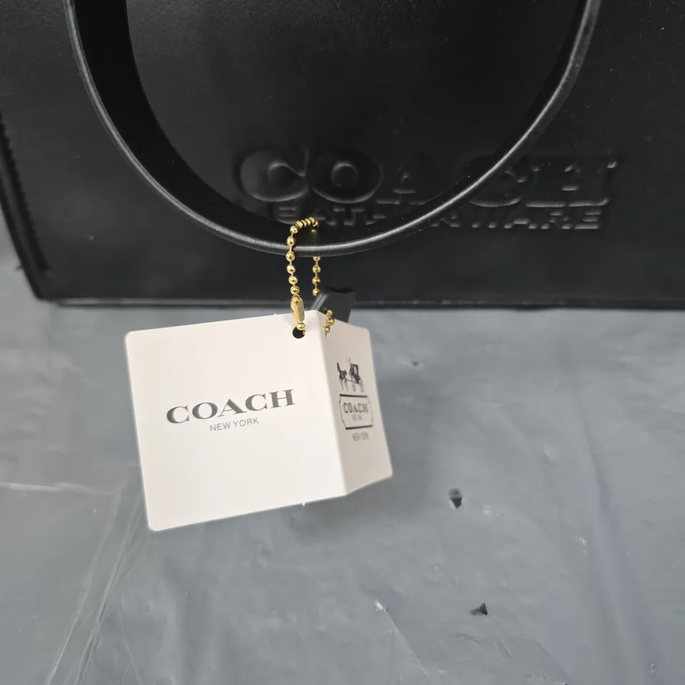 COACH LEATHERWARE HANDBAG – BLACK LEATHER WITH GOLD HARDWARE