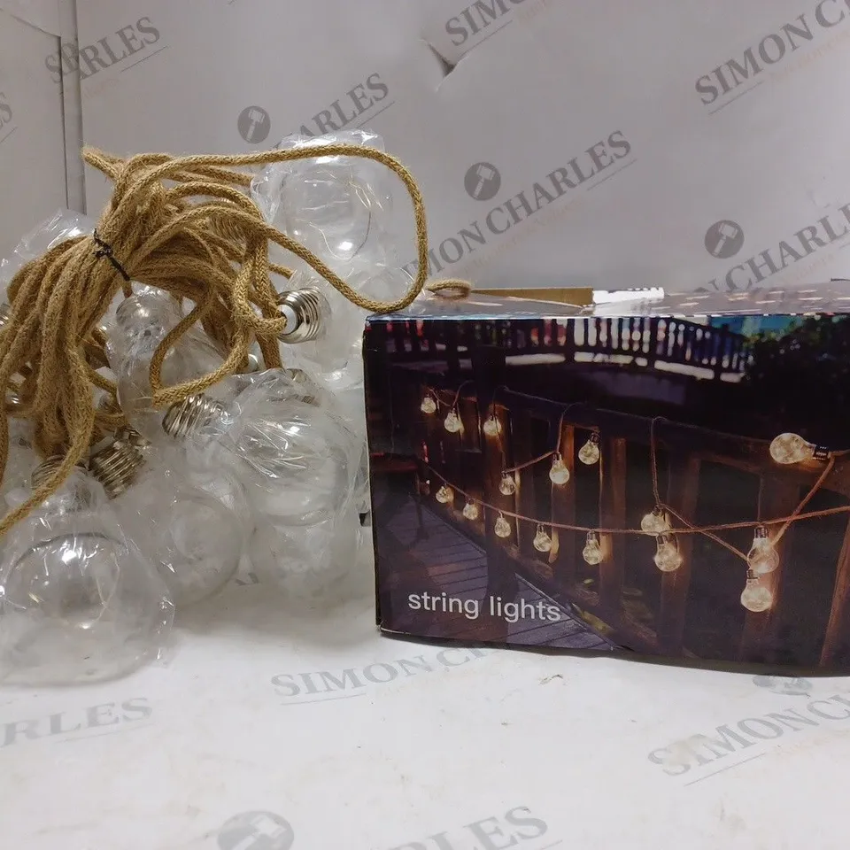 BOXED UNBRANDED STRING LIGHTS