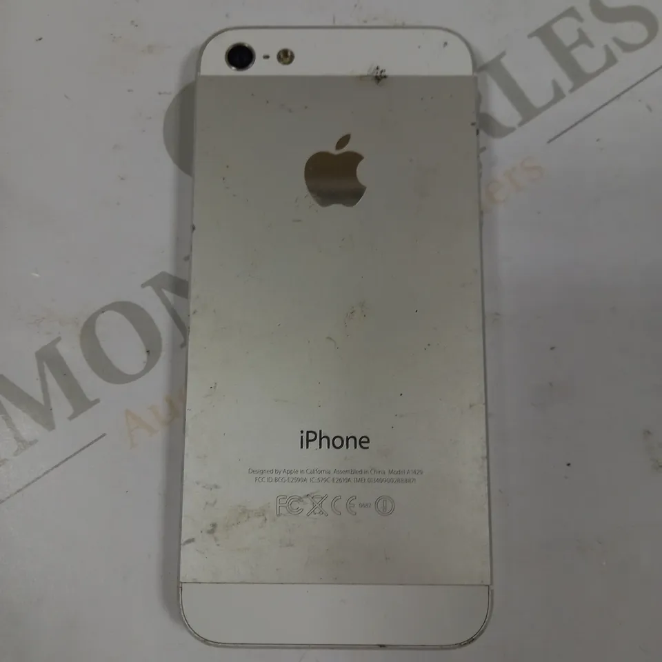 APPLE IPHONE 5 (A1429) 
