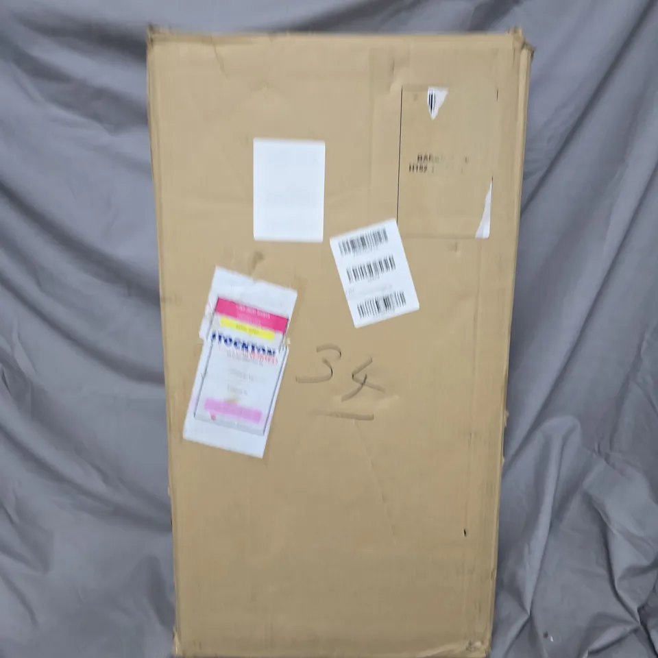 CAMBERLEY 3 DRAWER GRADUATED BEDSIDE CHEST