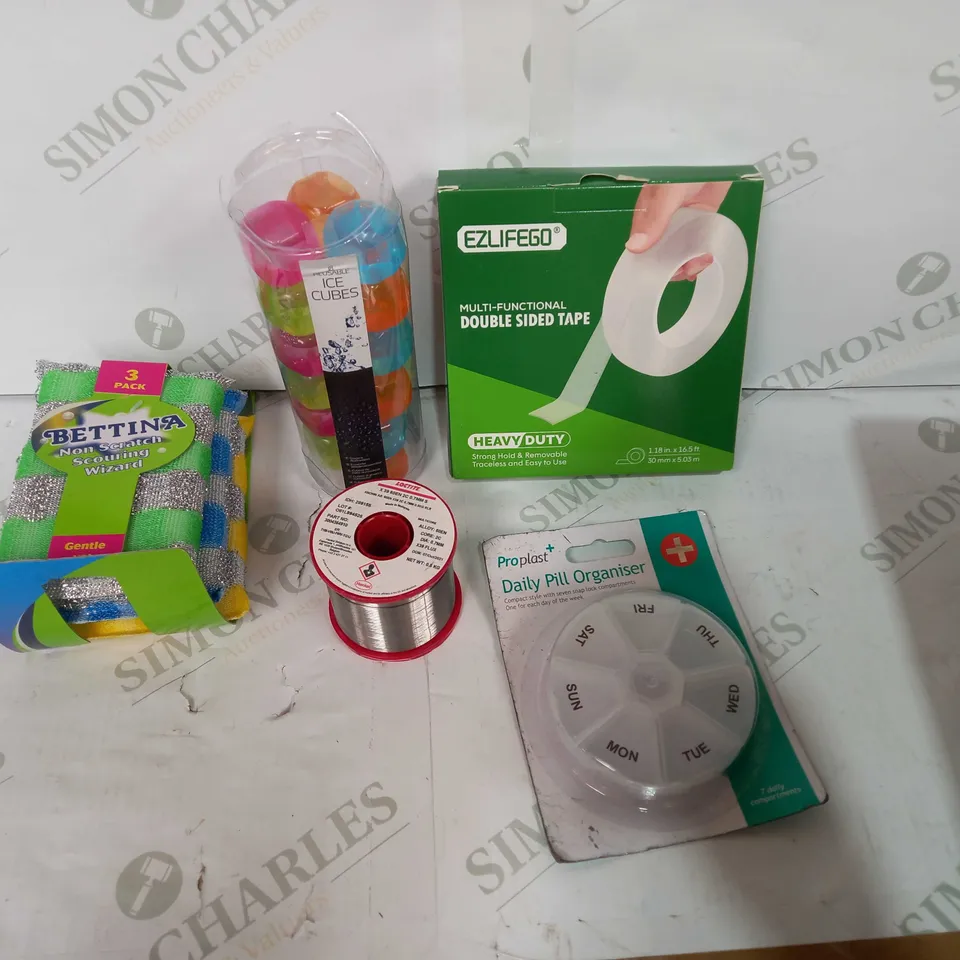 BOX OF APPROX 30 ASSORTED ITEMS TO INCLUDE - DOUBLE SIDED TAPE, PLASTIC ICE CUBES, NON-SCRATCH SPONGES