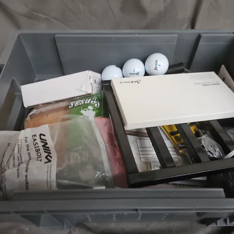 APPROXIMATELY 10 ASSORTED HOUSEHOLD ITEMS TOO INCLUDE , GOLF BALLS , PENCILS , FISH FEEDER , ETC