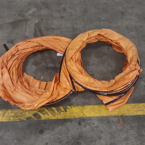 PAIR OF FLEXIBLE DUCTING VENT HOSES