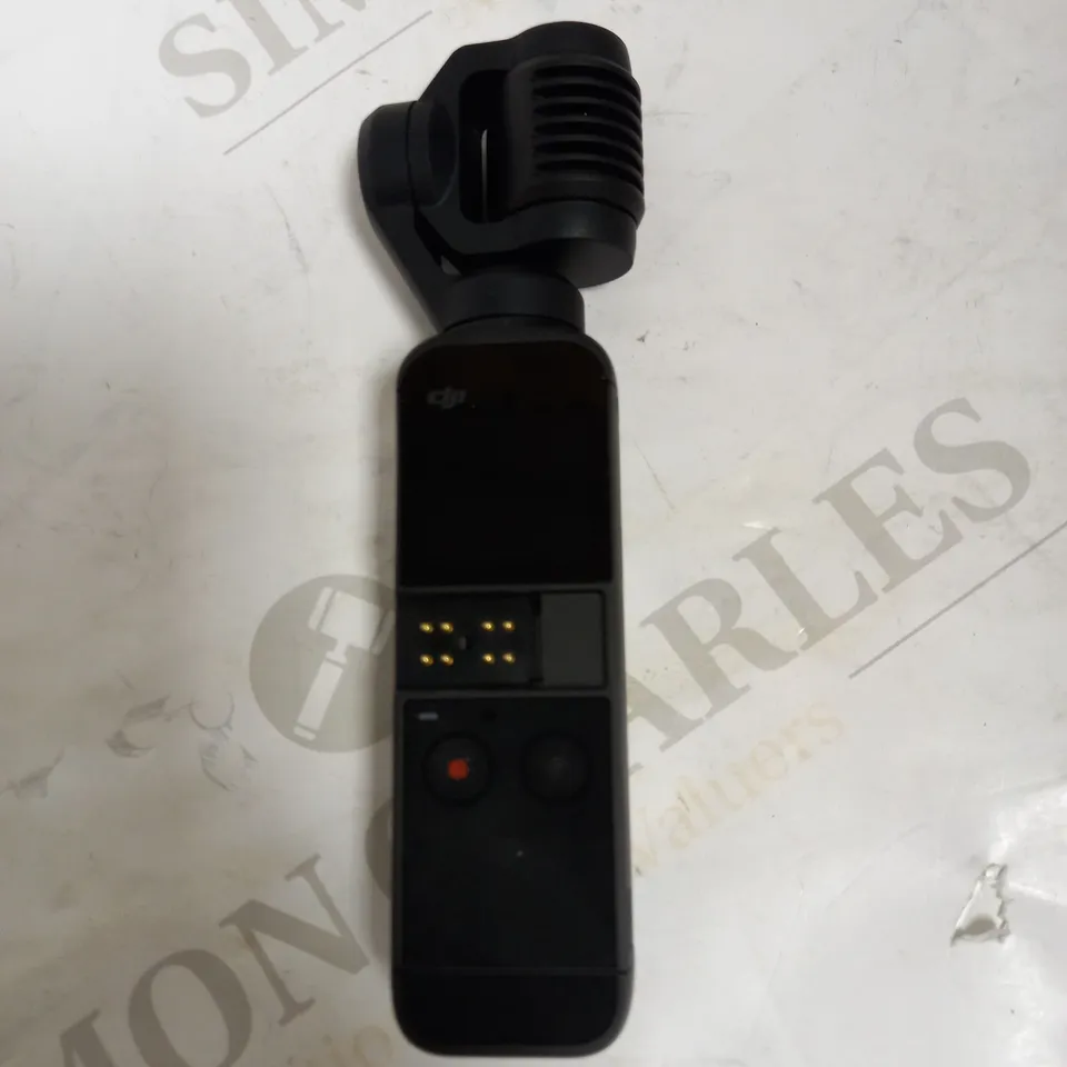 DJI POCKET 2 CREATOR COMBO - 3 AXIS HANDHELD GIMBAL STABILIZER WITH 4K CAMERA