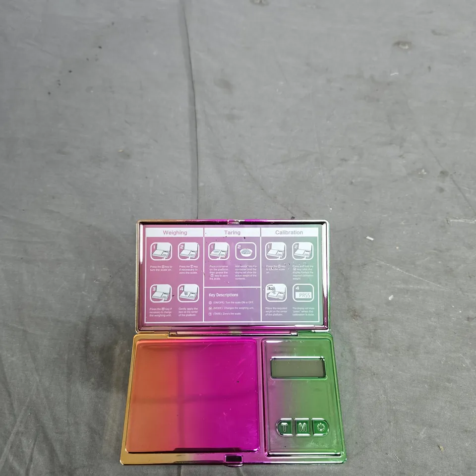 POCKET DIGITAL WEIGHING SCALE WITH IRIDESCENT CASE AND LID