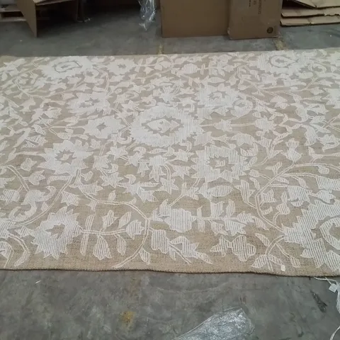 QUALITY DESIGNER AREA RUG // APPROX SIZE: 240 X 340 cm