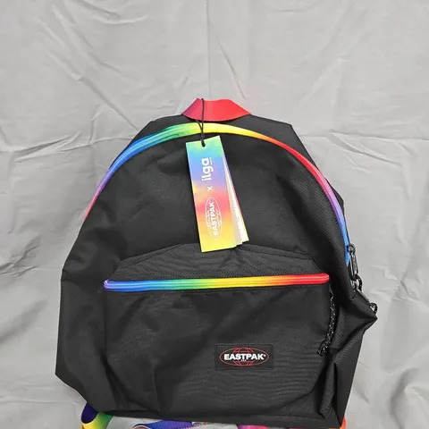 EASTPAK BACKPACK – BLACK WITH RAINBOW-COLOURED ZIPS