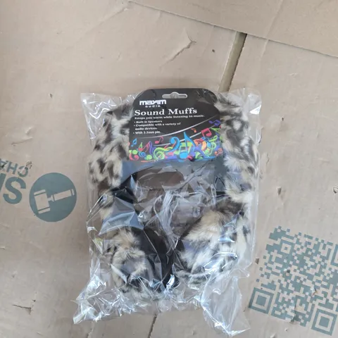 MAXIM AUDIO SOUND MUFFS WITH BUILT-IN SPEAKERS IN LEOPARD PRINT FUR - 3.5MM JACK 