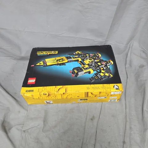 LEGO ICONS BLACKTRON RENEGADE 1151 PIECES, 10355