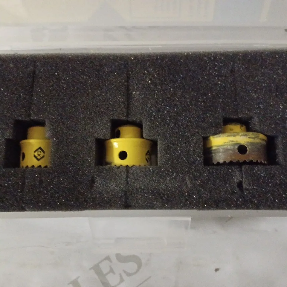 C.K T3213 SHEET STEEL HOLE SAW SET - YELLOW (3-PIECE)