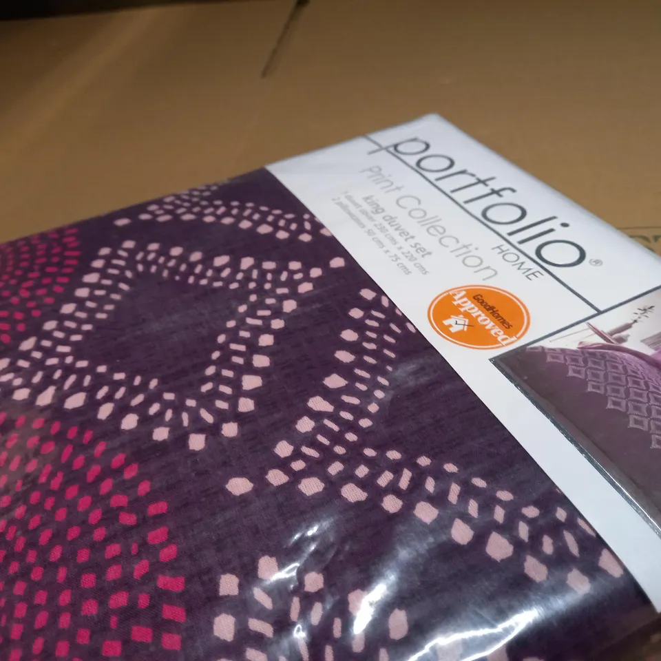 PACKAGED PORTFOLIO PURPLE/PRINT KING DUVET SET