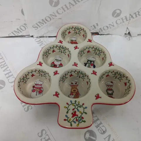 CHRISTMAS TREE THEMED BAKING TRAY