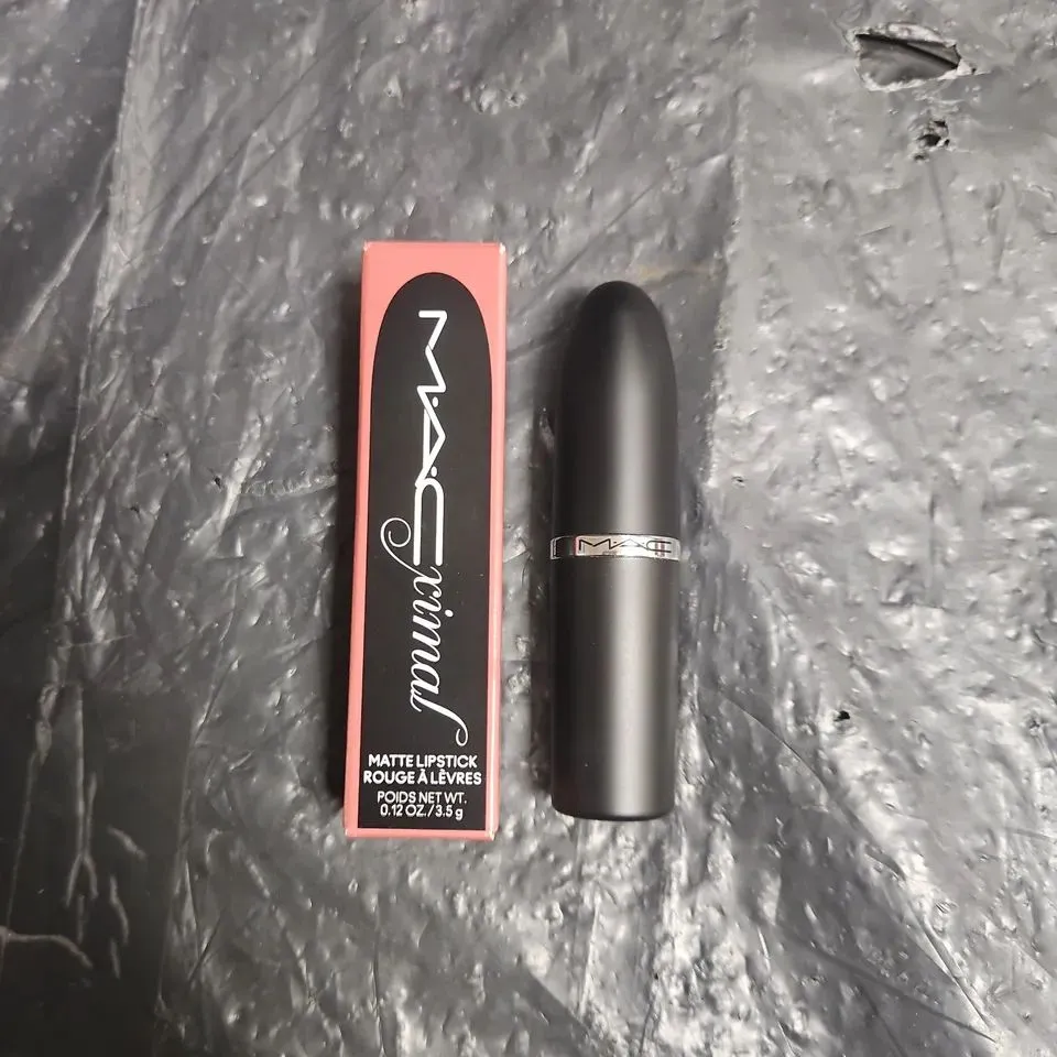 MAC MACXIMAL MATTE LIPSTICK VELVET TEDDY – SHADE 617 (VELVET TEDDY), MATTE FINISH