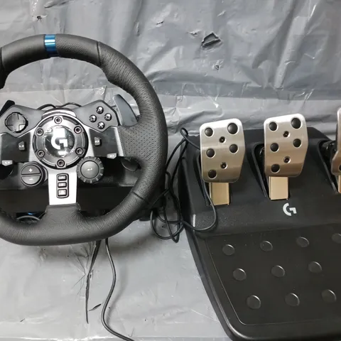 G923 PS RACING WHEEL AND PEDALS FOR PS4