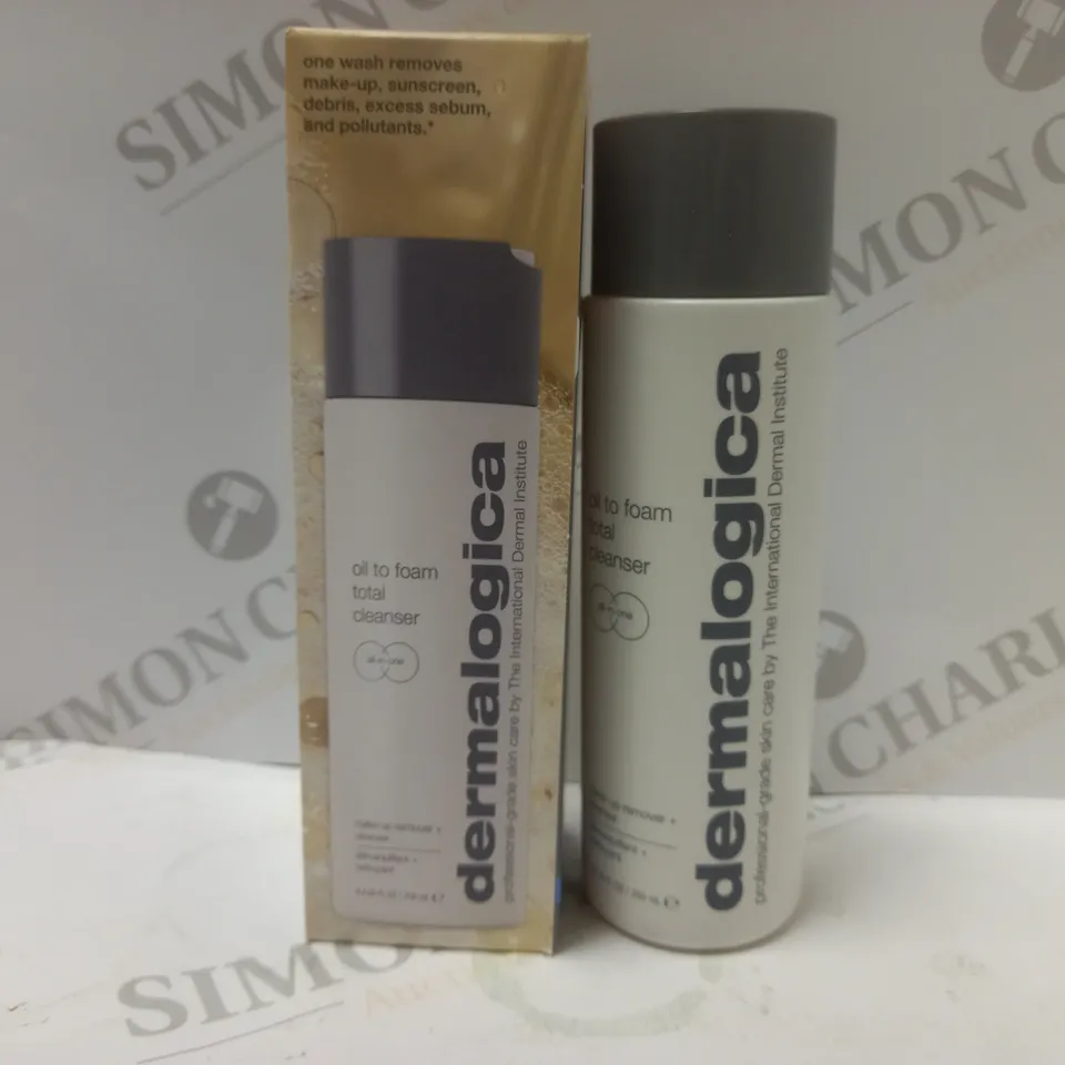 BOXED DERMALOGICA OIL TO FOAM TOTAL CLEANSER (250ML)
