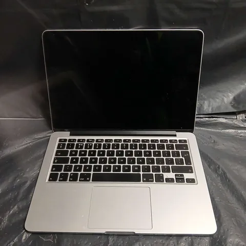 APPLE MACBOOK PRO 13-INCH LAPTOP – SILVER, A1502 EMC 2875