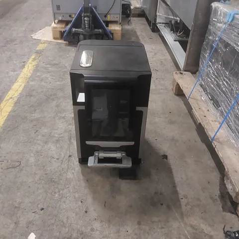 SCHAERER INTENSE COMMERCIAL BEAN TO CUP COFFEE MACHINE