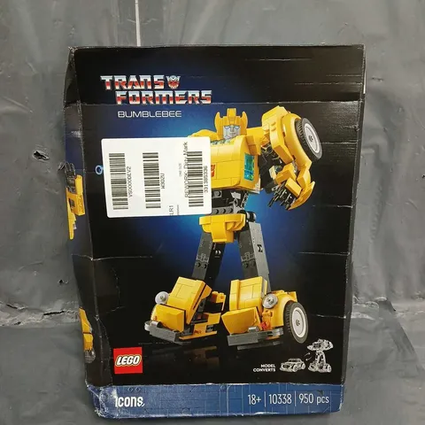 BOXED LEGO TRANSFORMERS BUMBLEBEE SET - 10338