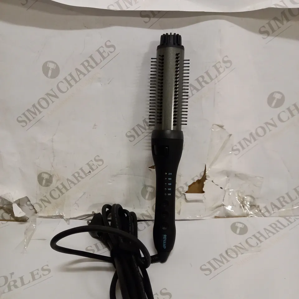 BOXED REVAMP PROGLOSS PERFECT FINISH CERAMIC CURL AND WAVE BRUSH