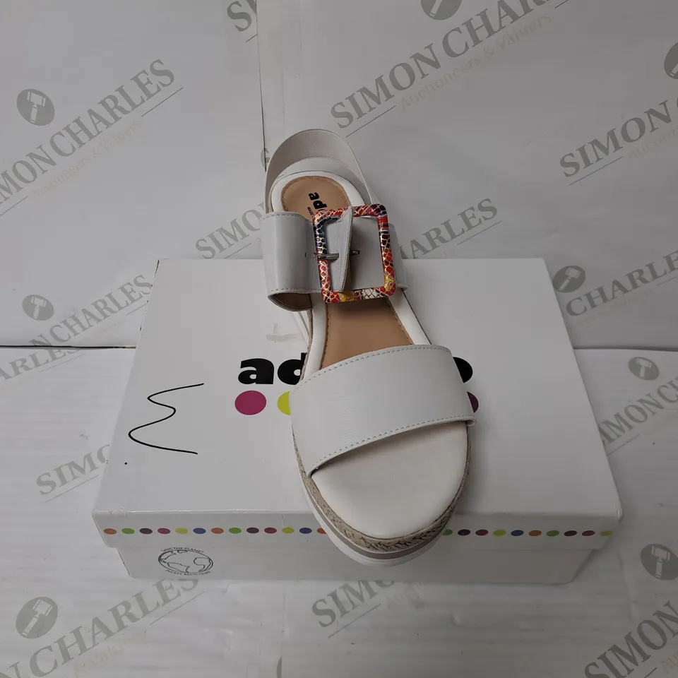 BOXED PAIR OF ADESSO WEDGE SANDALS IN WHITE SIZE 8