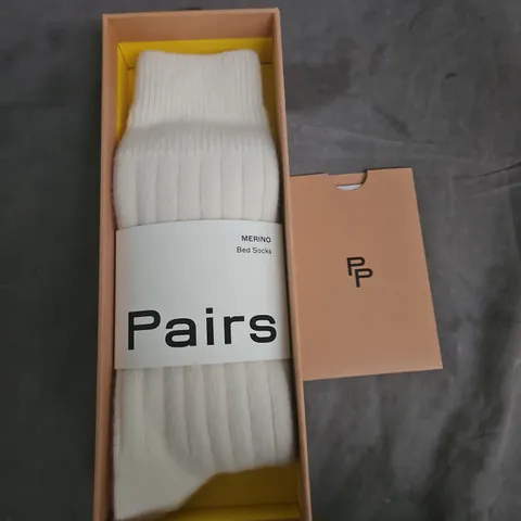 Pairs Merino Bed Socks – White, boxed
