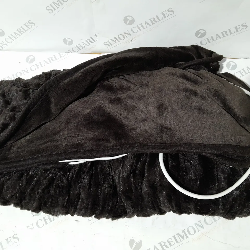 COZEE HOME FAUX FUR HEATED THROW, CHOCOLATE