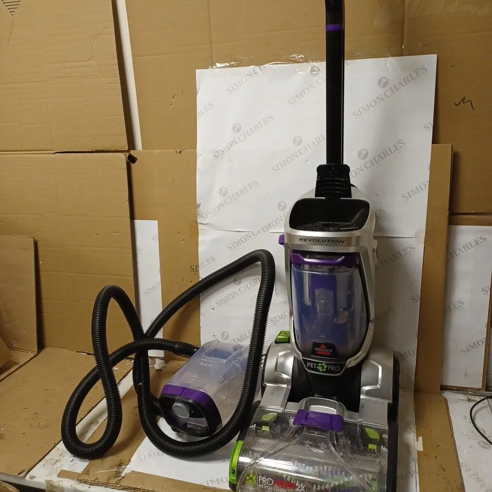 BISSELL REVOLUTION PET PRO CARPET CLEANER